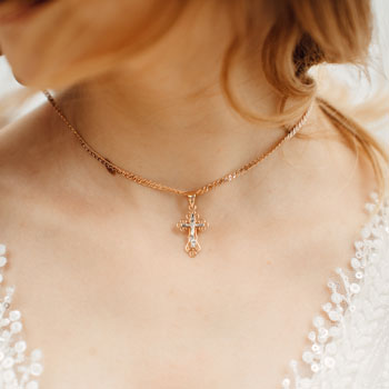 Popular Necklaces-Is it a lucky charm or a fashion statement-nfw